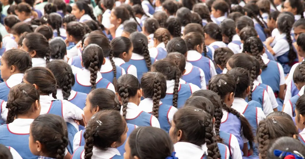 Tecnología Móvil en Educación: Pros y Contras